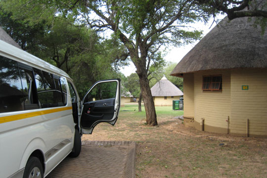 Kruger Bungalow & safari mini-van transport