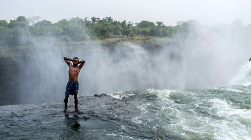 Devils pool victoria falls livingstone zambiq