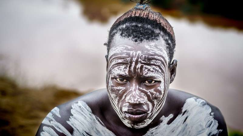 Karo tribesman ethiopia