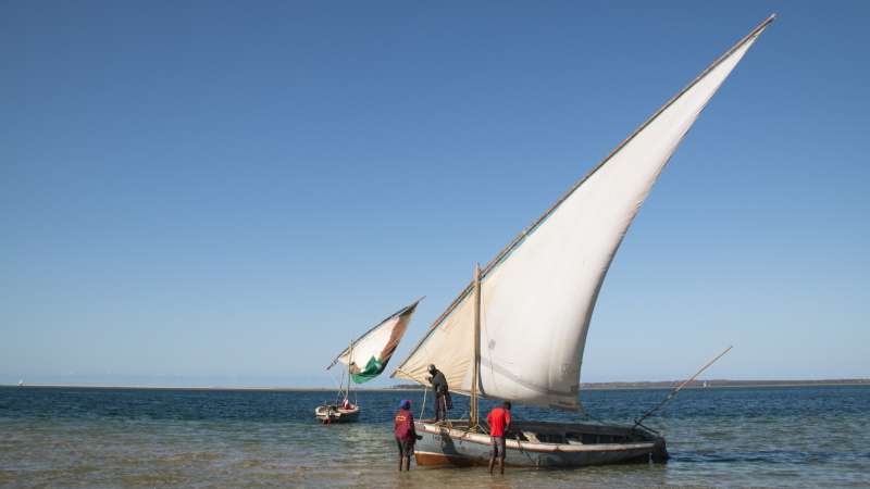 Dhow sailing inhambane